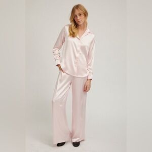 Satin Wide-Leg Lounge Pants in Light Pink